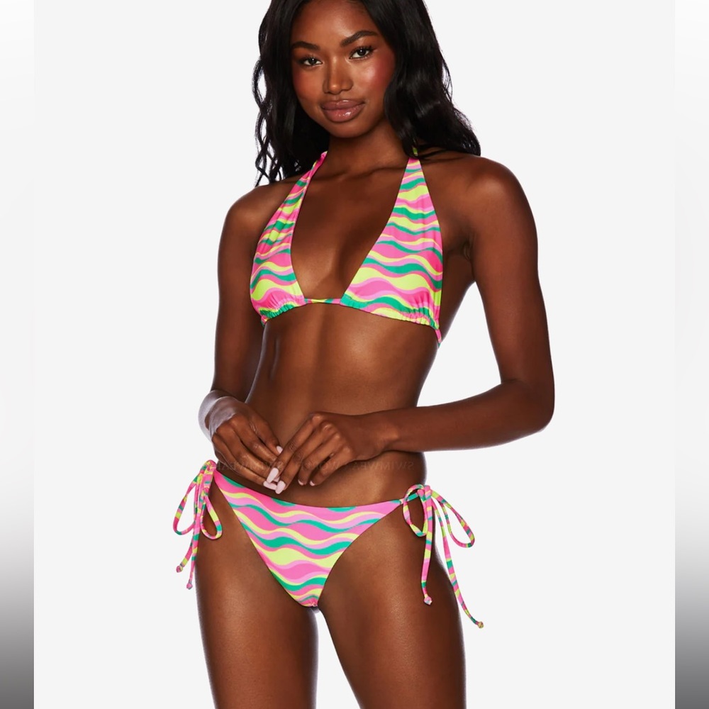 NWT BEACH RIOT Bikini Wave L
